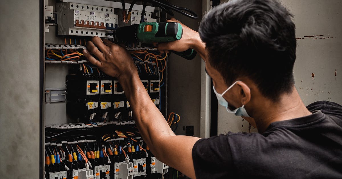 Energy Efficient Solutions for Industrial Electrical Deployments